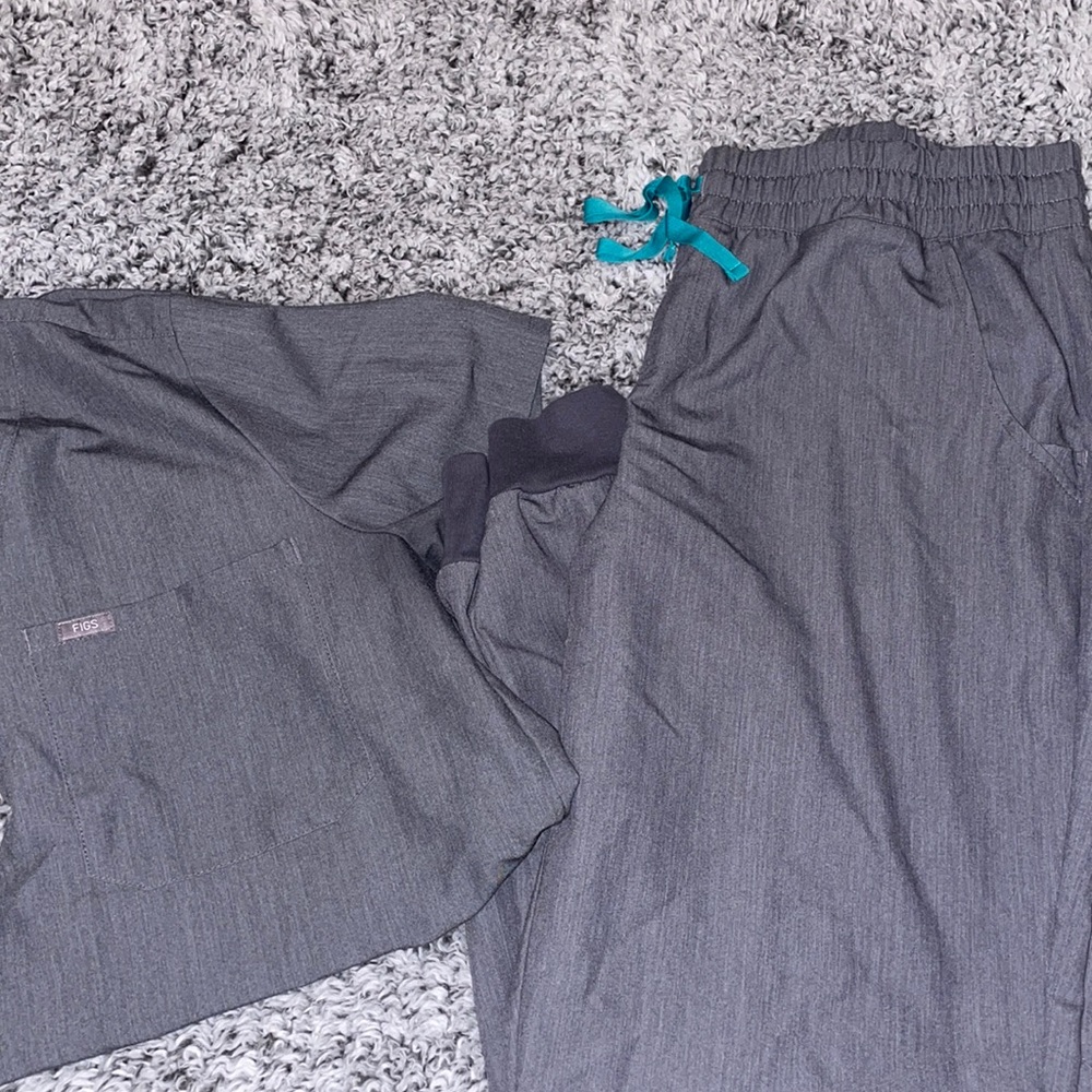 Gray FIGS set